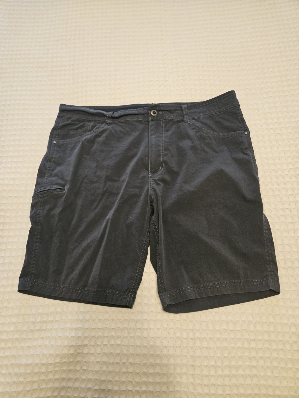 Hawke & Co Dark Charcoal Cargo Shorts with Side Pockets